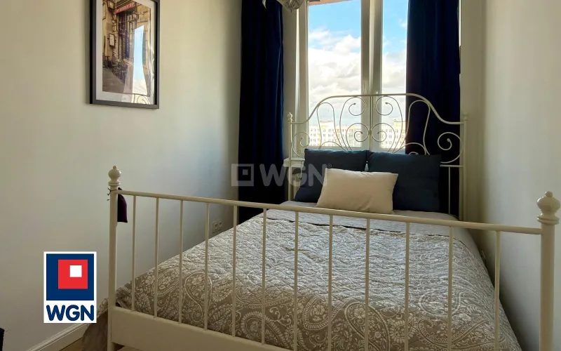 Mieszkanie na  sprzedaż Warszawa - 3 pokoje, narożne, z balkonem, widok TOP.